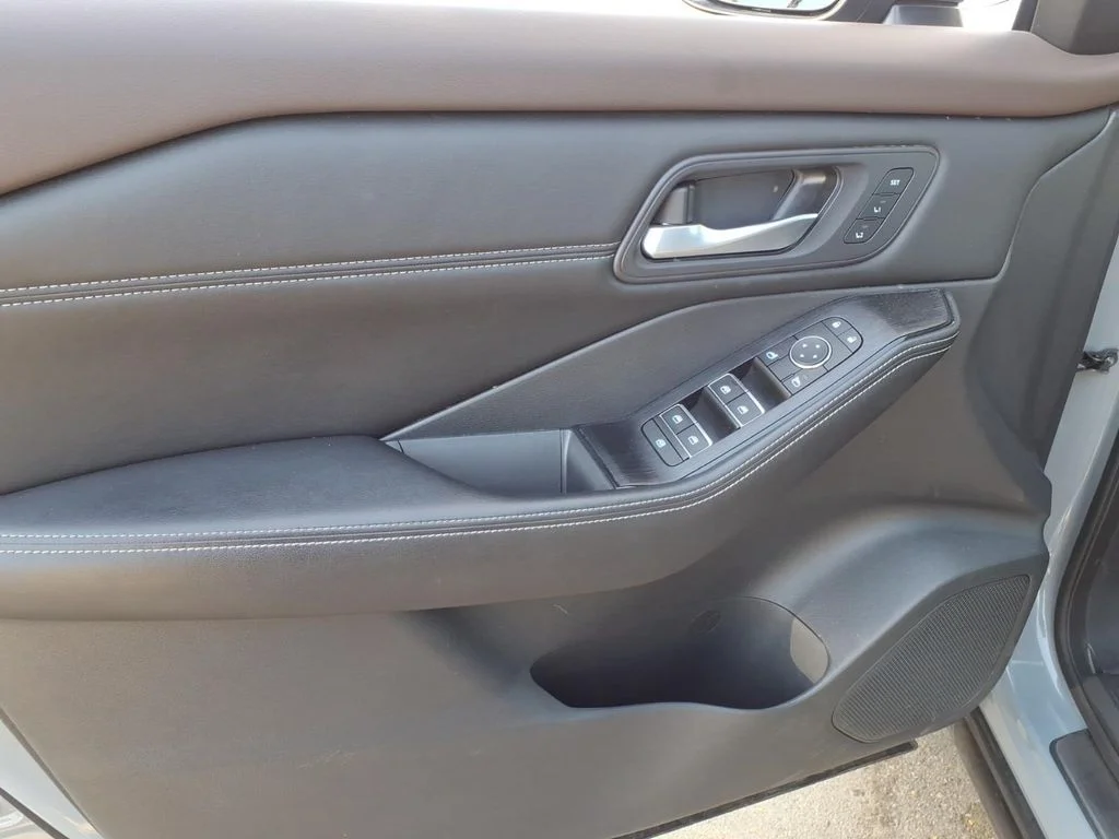 Certified Used 2023 Gray Nissan SL image 23