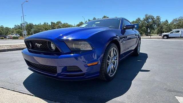 2013 Ford Mustang GT - Photo 9