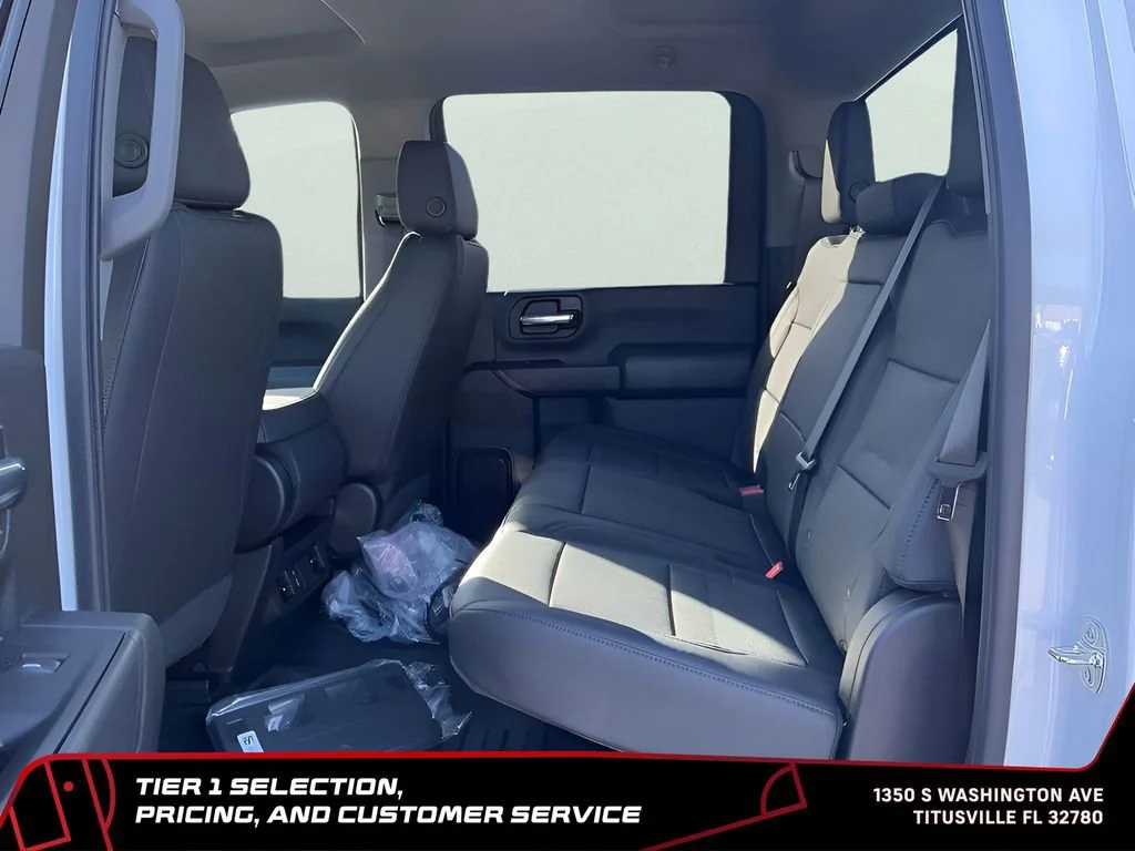 New 2026 Summit White GMC Pro image 22