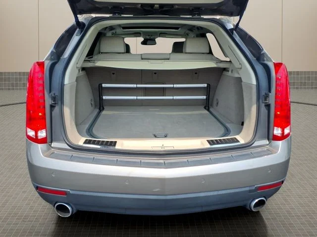 Used 2011 Gray Cadillac Luxury image 8