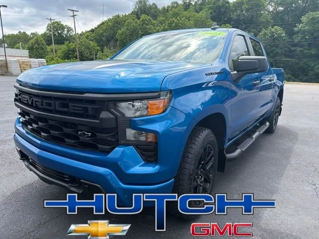 Used 2023 Glacier Blue Metallic Chevrolet Custom image 1