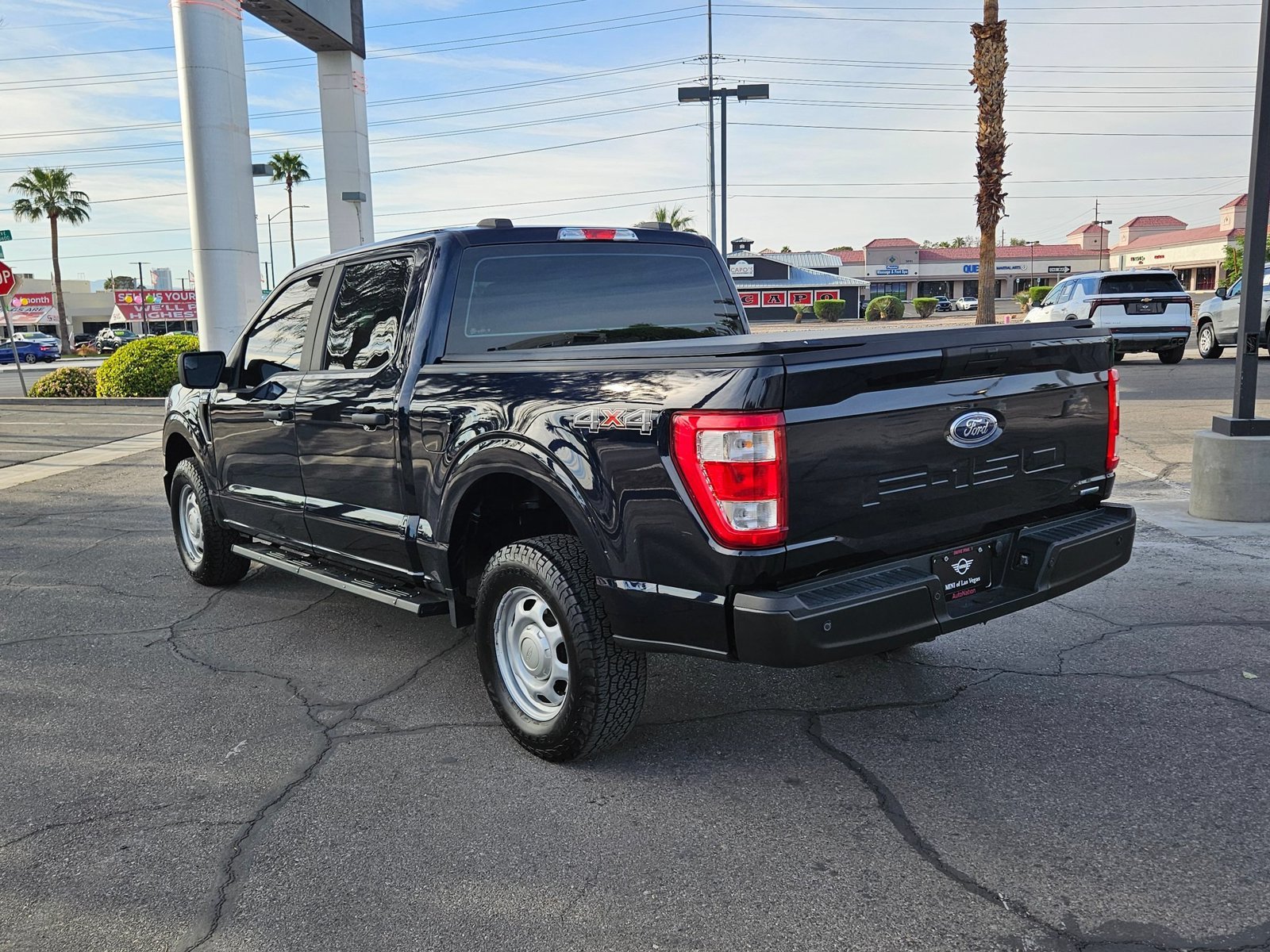 Used 2022 Antimatter Blue Metallic Ford XL image 8