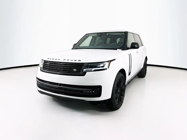 2025 Land Rover Range Rover SE