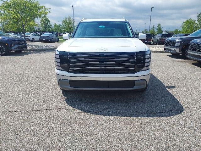 New 2026 White Pearl Hyundai SEL Premium image 3