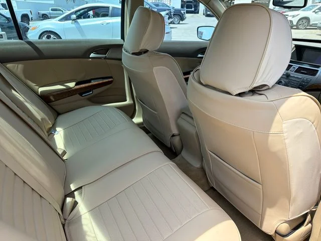 Used 2008  Honda EX-L image 28
