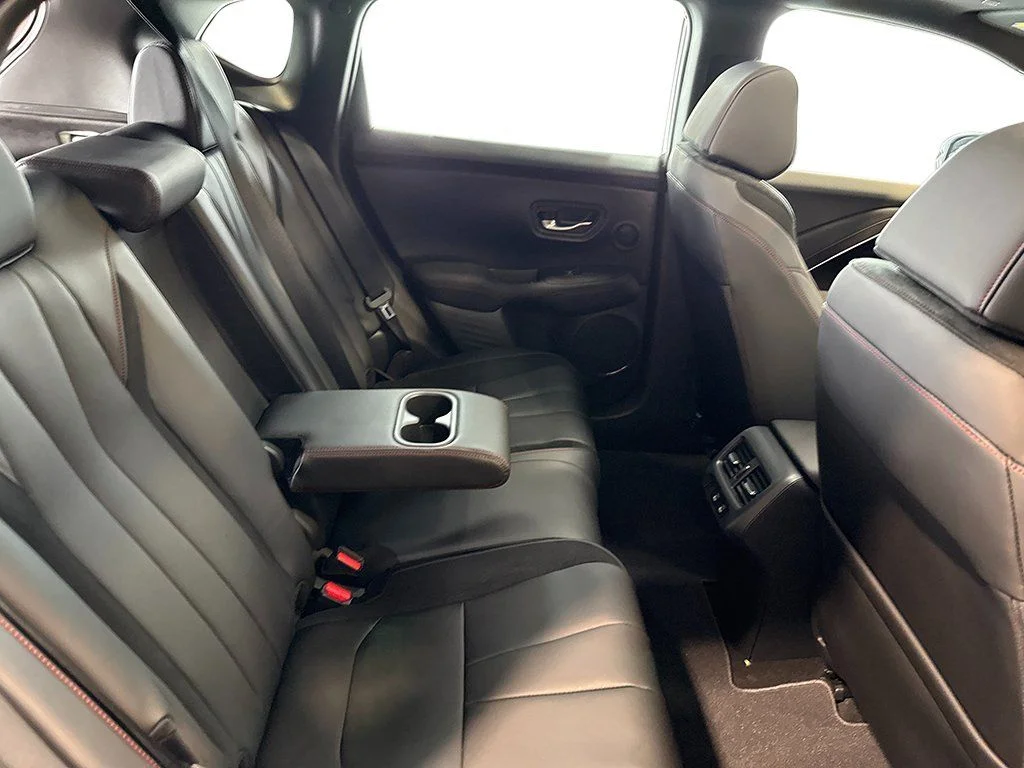 New 2026 Platinum White Pearl Acura w/A-Spec Package image 39