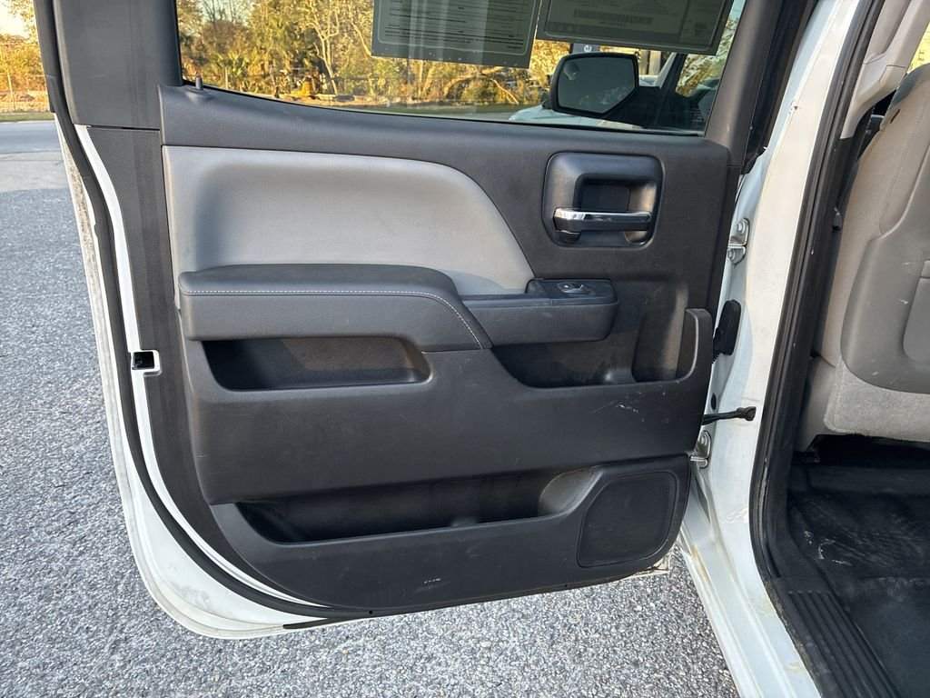 Used 2014 White Chevrolet Work Truck image 25