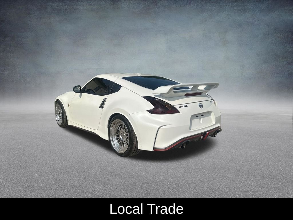 Used 2019 Pearl White Nissan Nismo image 3