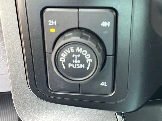 Used 2023 Blue Ford XLT image 22