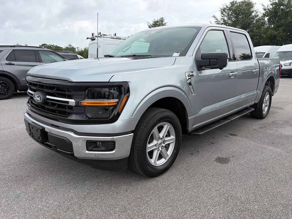 New 2026 Iconic Silver Metallic Ford XLT image 30