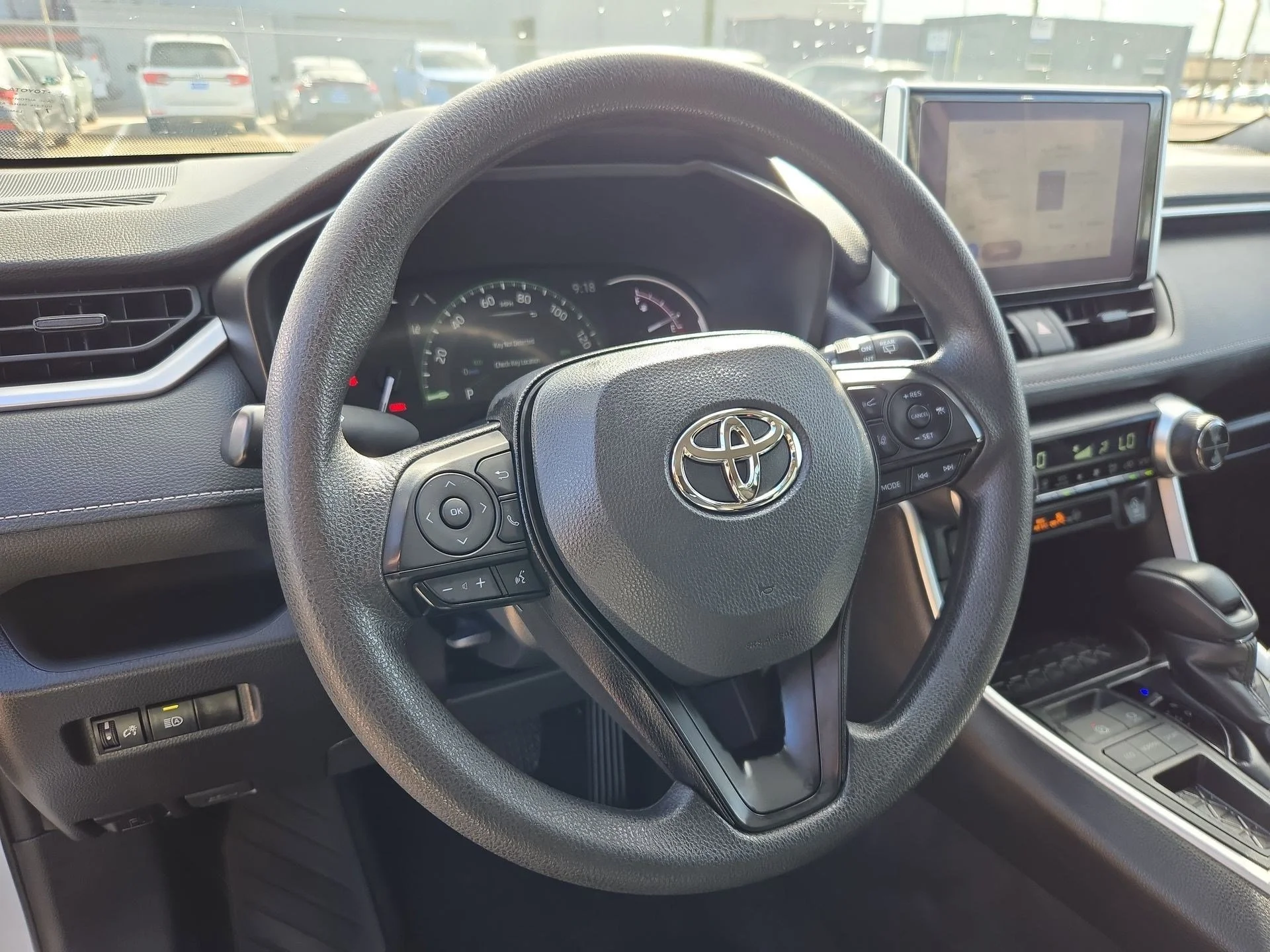Used 2024 Wind Chill Pearl Toyota XLE image 16