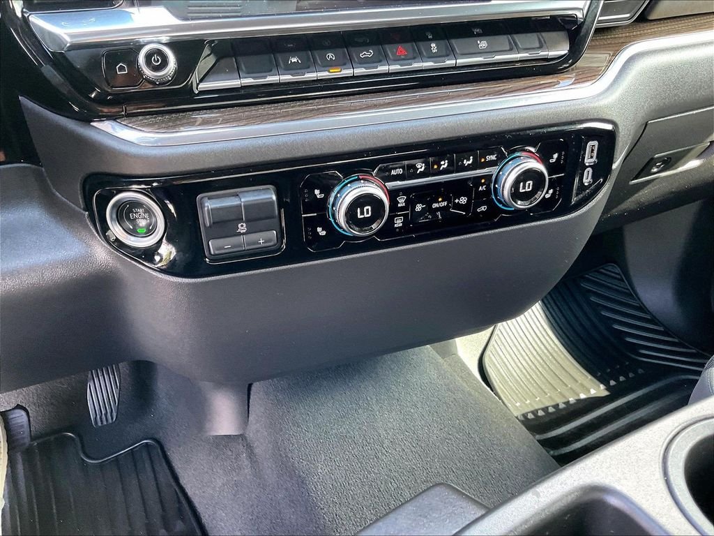 Used 2025 Black GMC Elevation image 25