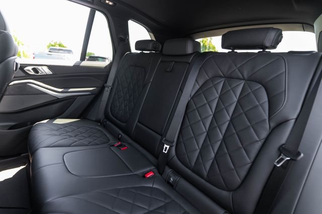 Certified Used 2024 Skyscraper Grey Metallic BMW xDrive40i image 30