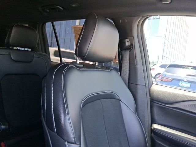Used 2024 Black Jeep Altitude X image 18
