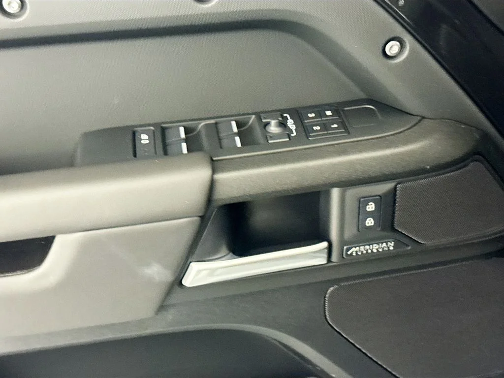 New 2026 Carpathian Grey Land Rover V8 image 17