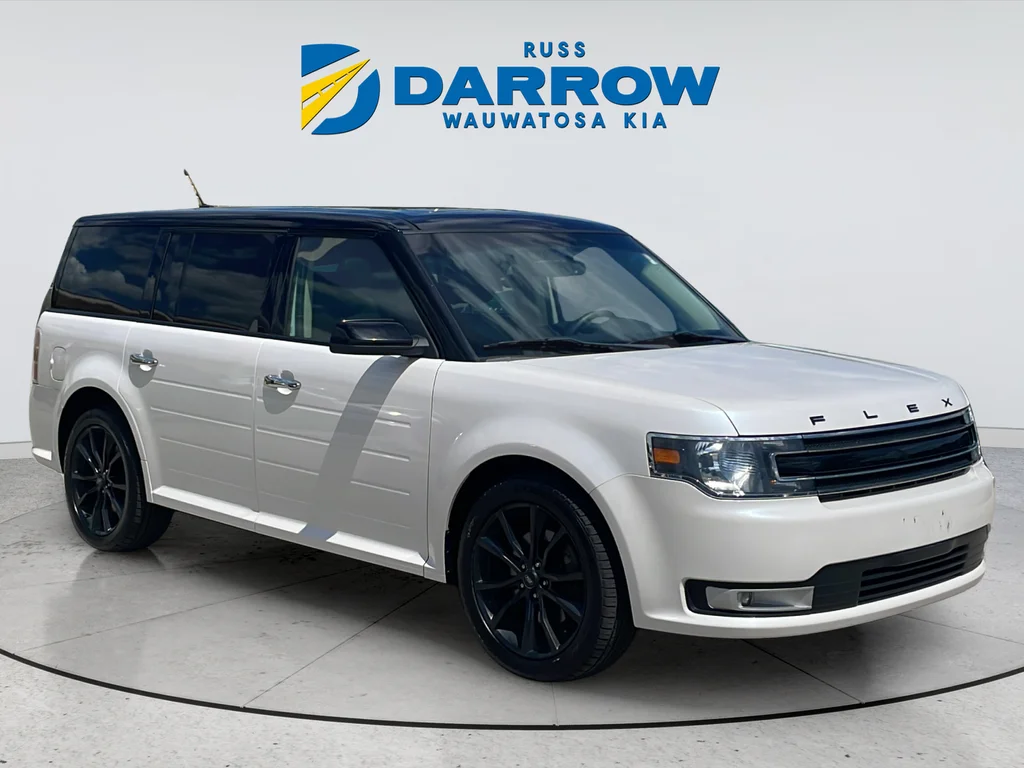Used 2019 White Ford SEL image 7