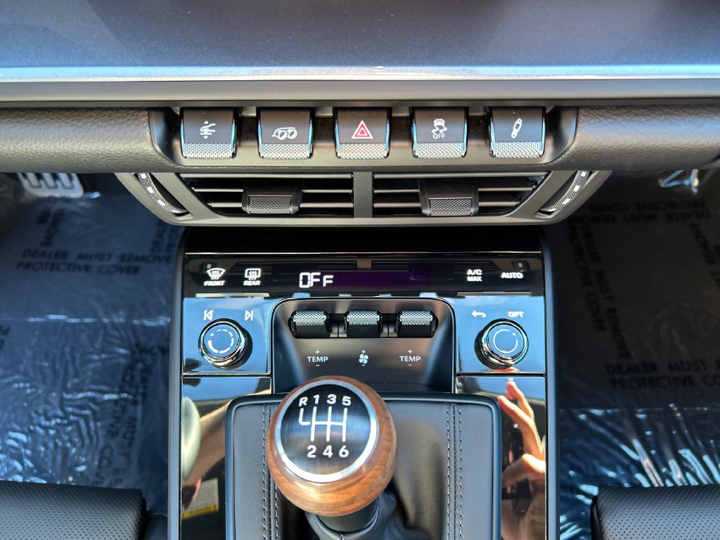 Used 2026  Porsche Carrera T image 19