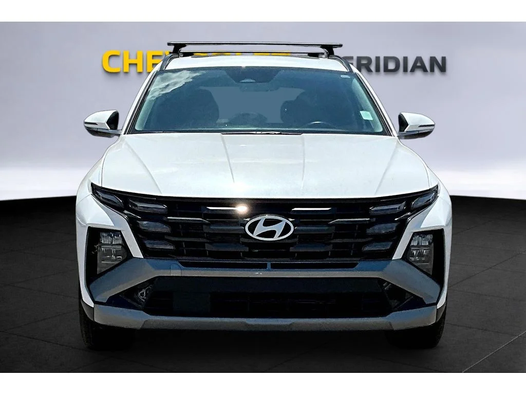 Used 2025  Hyundai SEL Convenience image 3