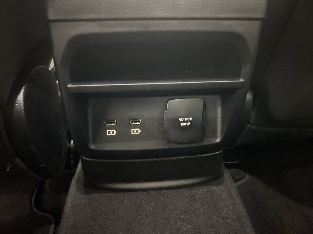 Used 2019 Silver Ford XLT image 19