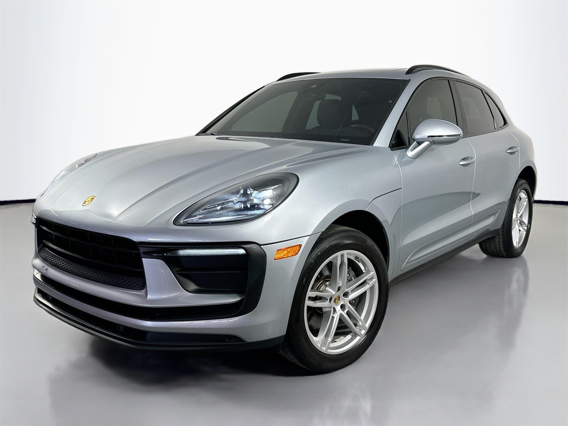 2022 Porsche Macan Base