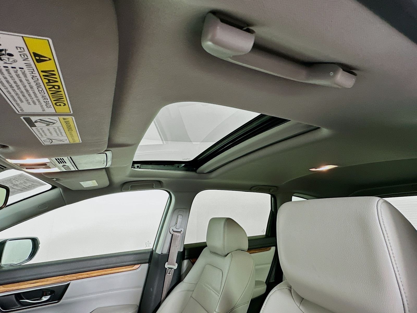Used 2020 Lunar Silver Metallic Honda EX-L image 21