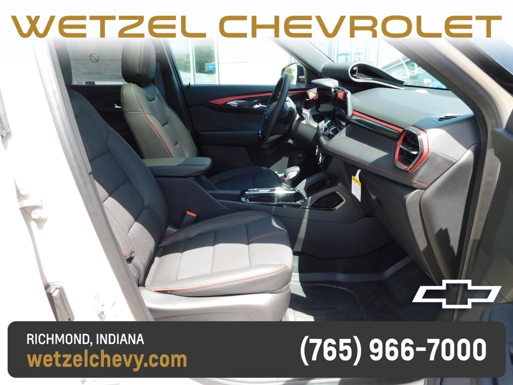 New 2026 White Sands Chevrolet RS image 18