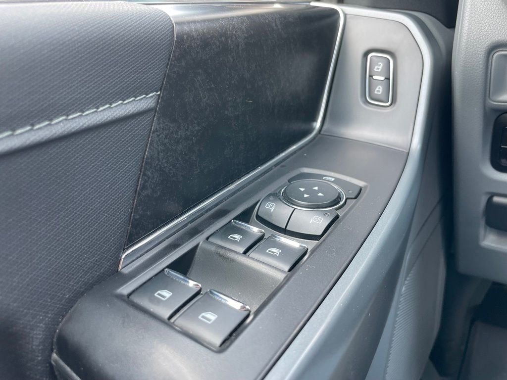 Used 2023 Gray Ford XLT image 26