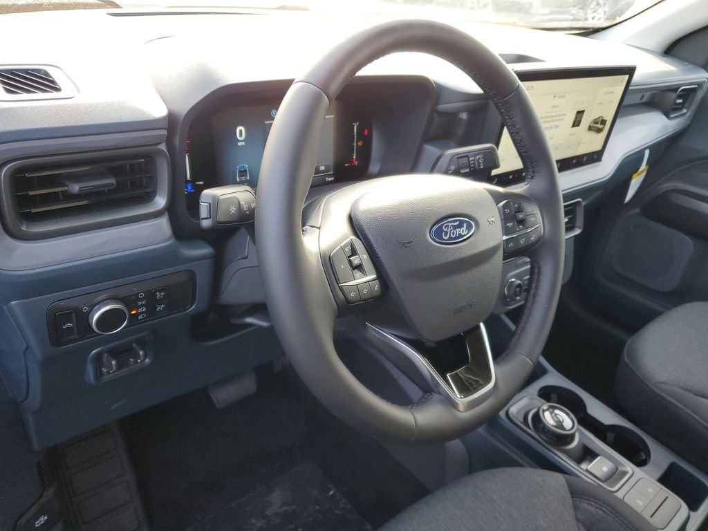 2025 Ford Maverick XLT - Photo 7