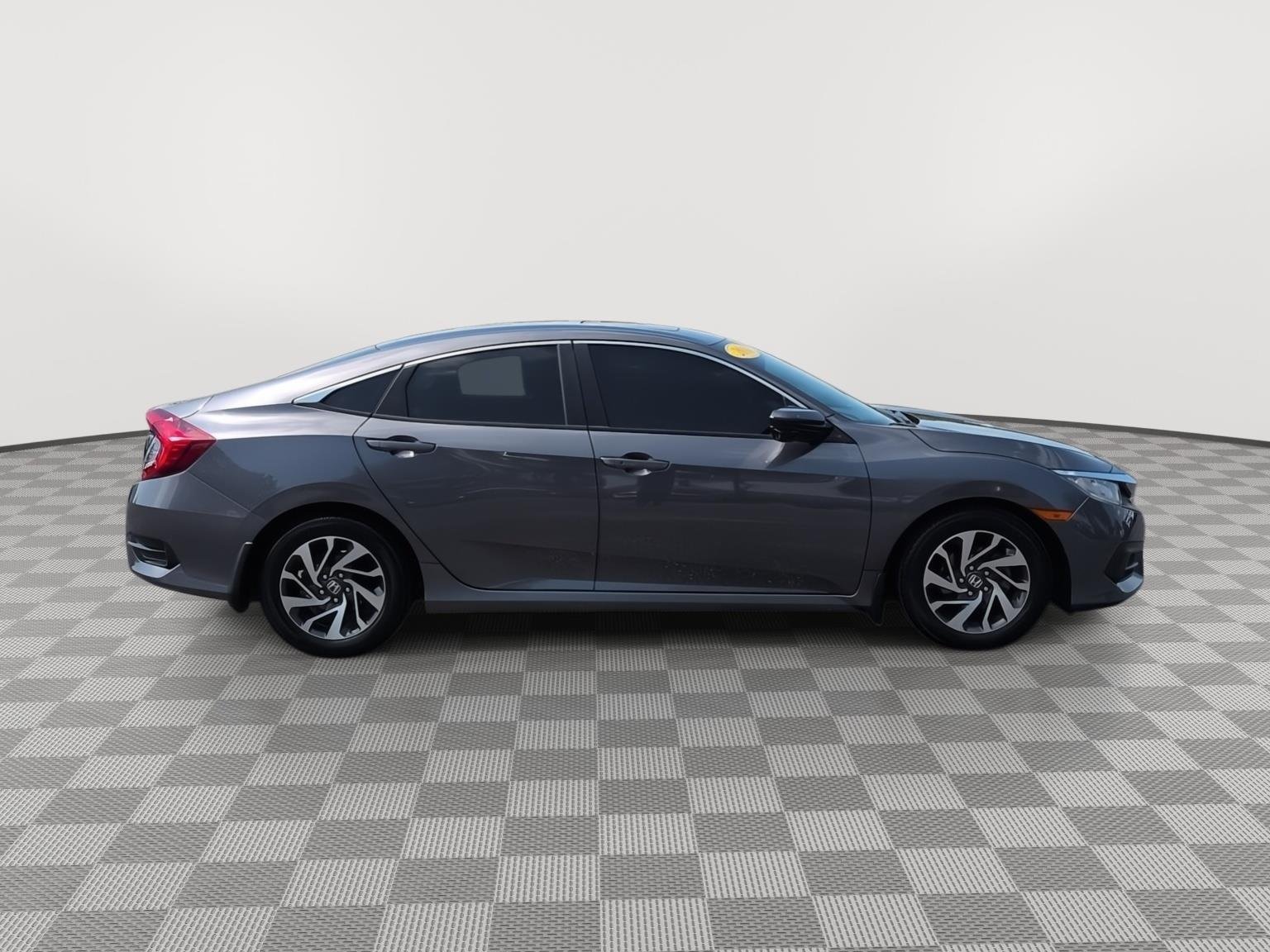 Used 2016 Modern Steel Metallic Honda EX image 21