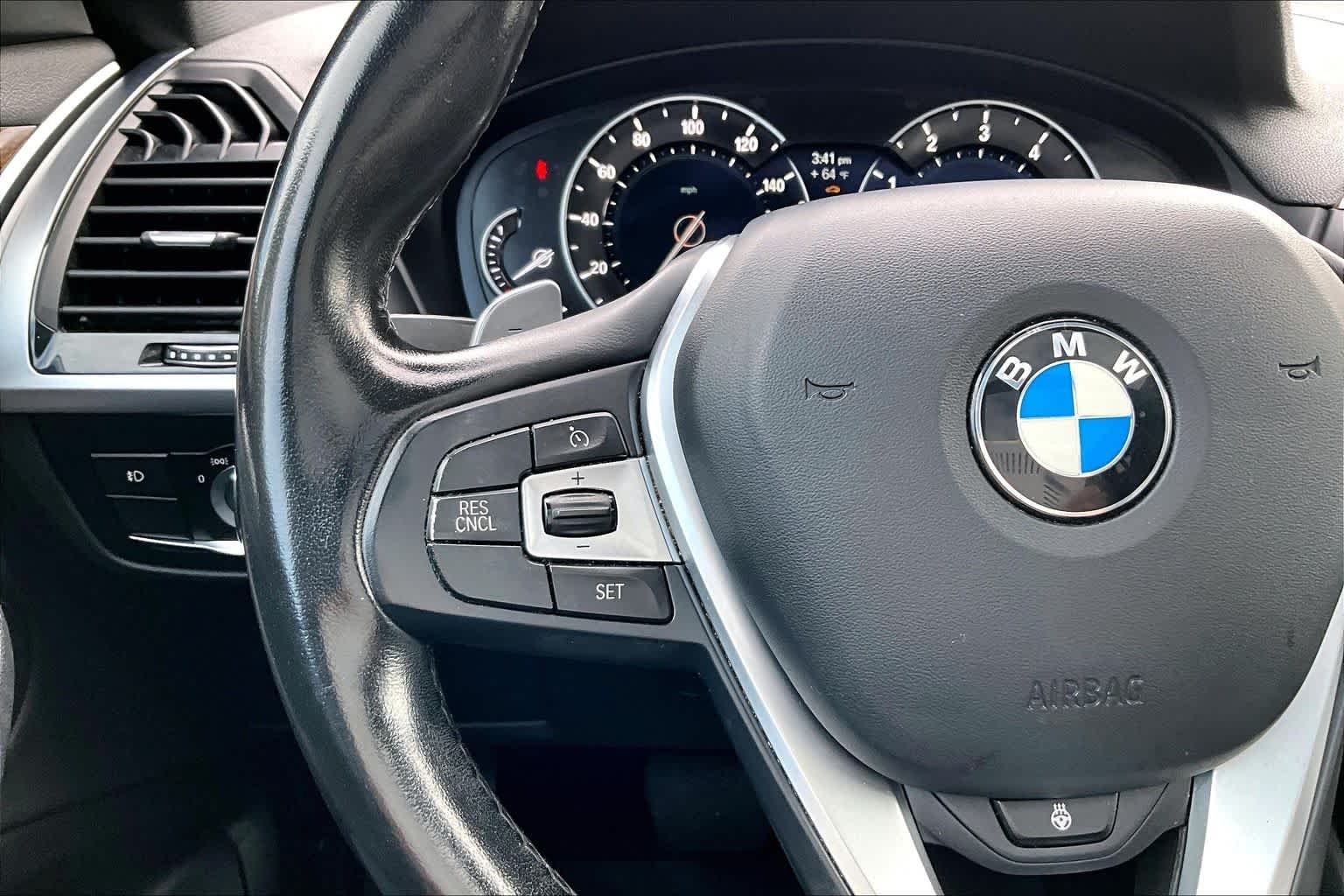 Used 2019 Glacier Silver Metallic BMW xDrive30i image 23