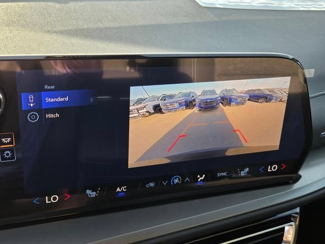 New 2027 Mosaic Black Metallic Chevrolet LT image 13