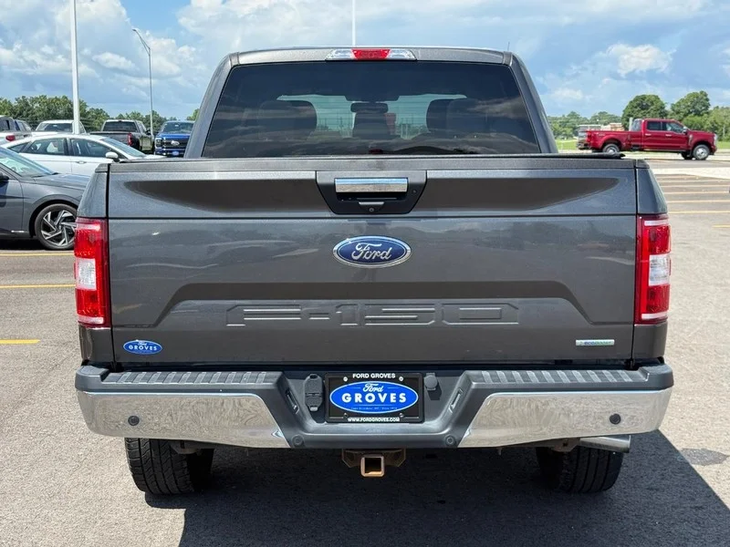 Certified Used 2020 Magnetic Metallic Ford XLT image 5
