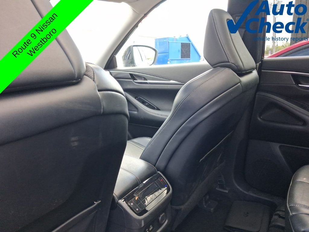 Used 2023 Black INFINITI LUXE image 14
