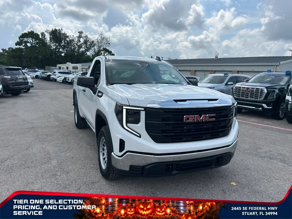 New 2026 Summit White GMC Pro image 3