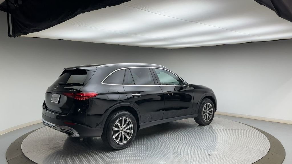 Used 2025 Black Mercedes-Benz GLC 300 image 2