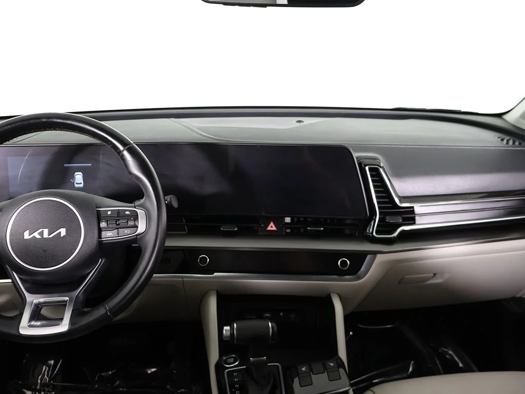 Used 2024 Black Kia EX image 34