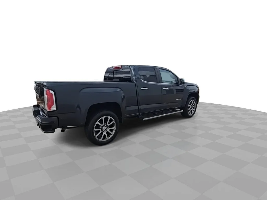 2017 GMC Canyon Denali - Photo 8