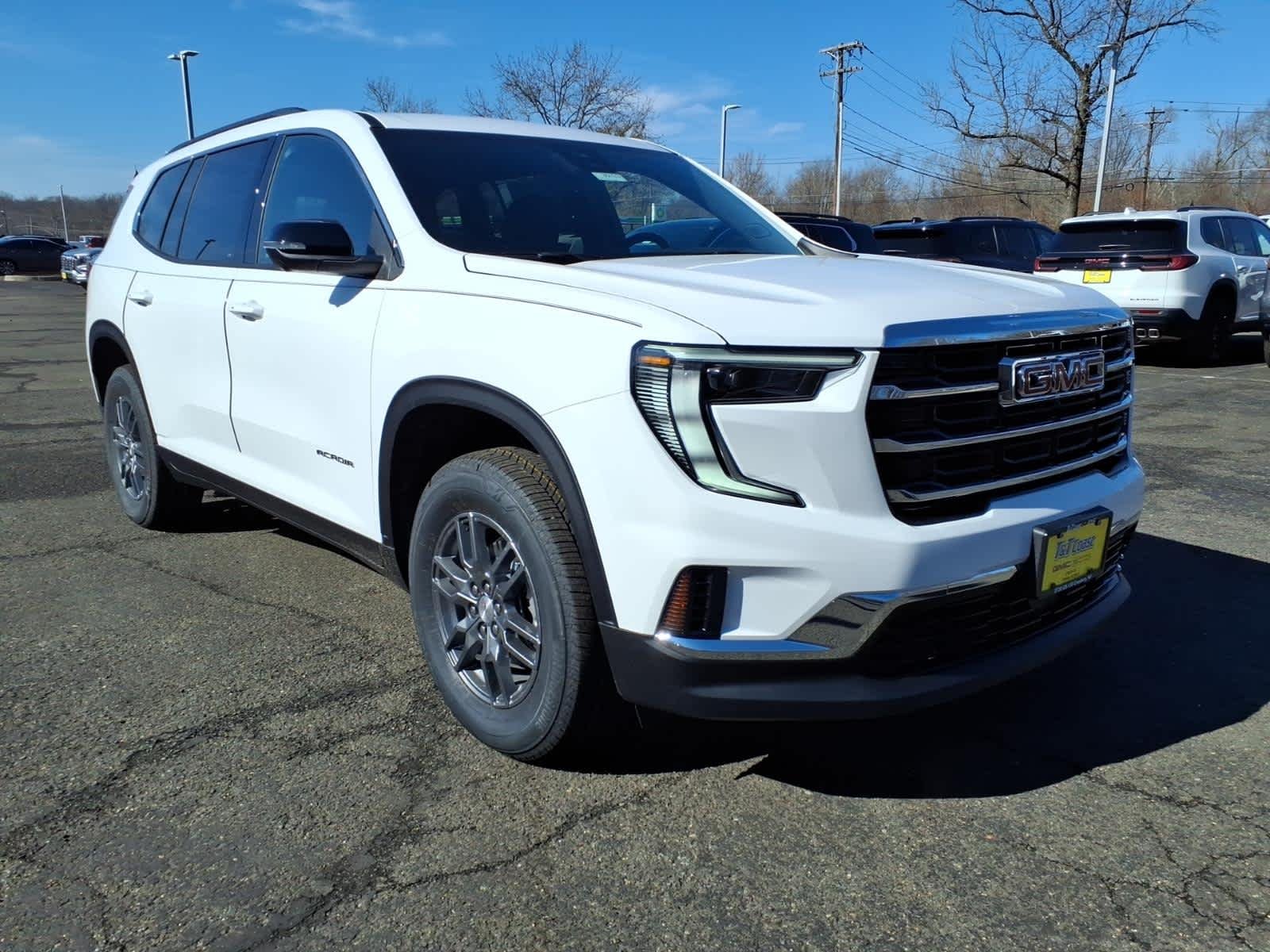2026 GMC Acadia Elevation FWD's photo