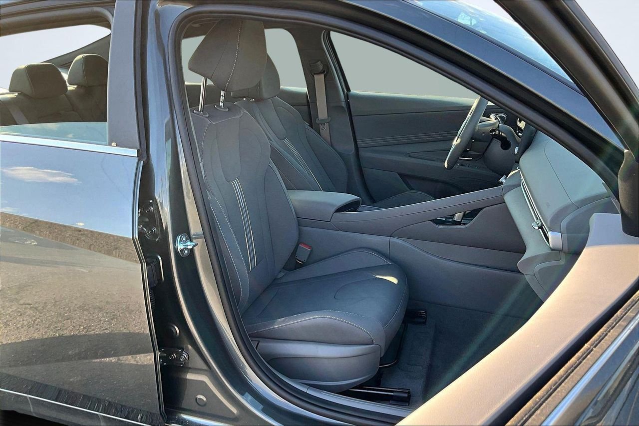 New 2026 Gray Hyundai SEL Sport image 29