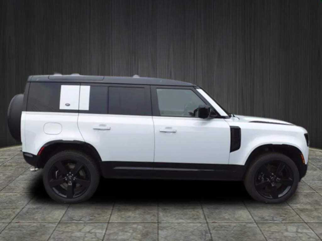 New 2023 Yulong White LAND ROVER V8 image 3