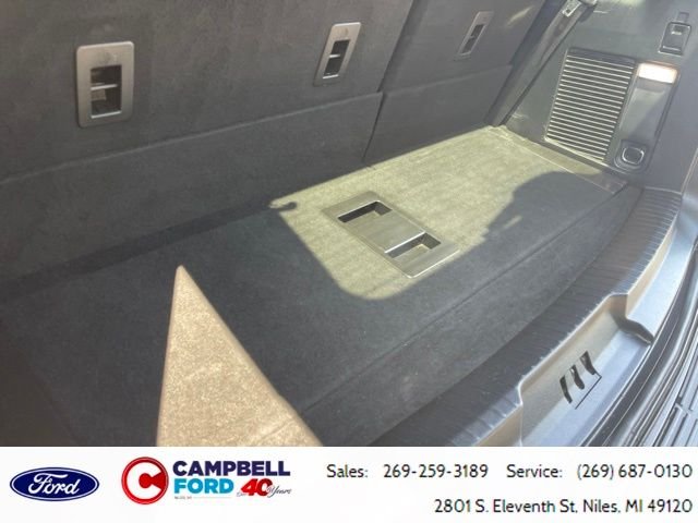 Used 2021 Black Metallic Ford XLT image 16
