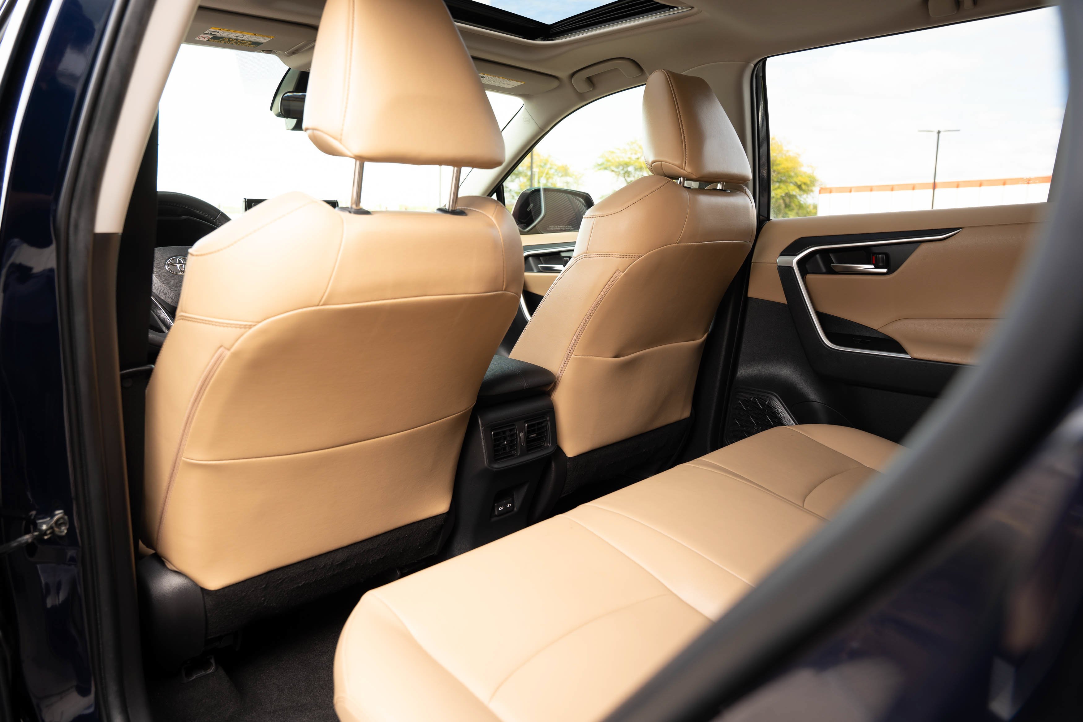 Used 2022 Blueprint Toyota Hybrid XLE Premium image 20
