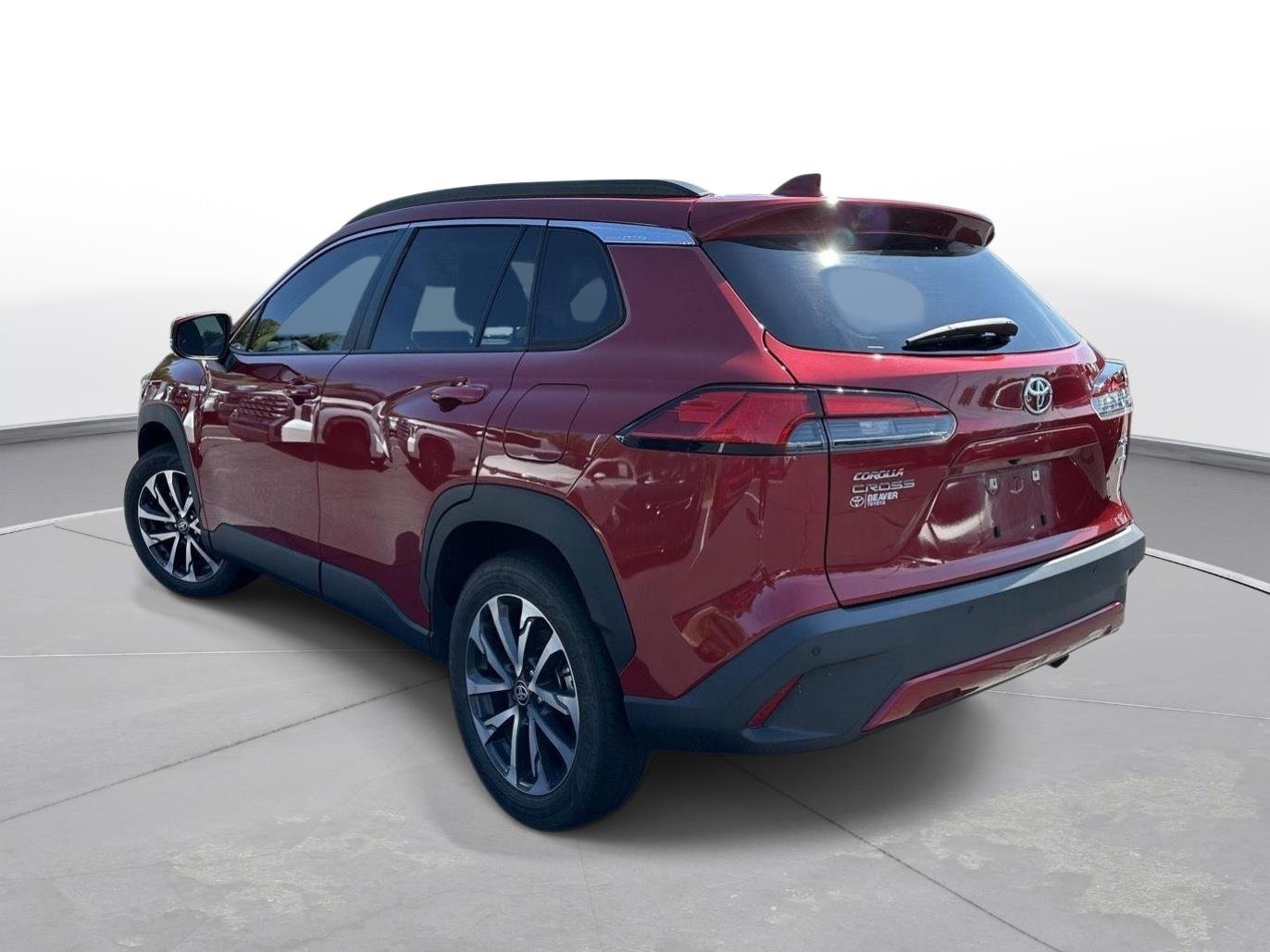Used 2023 Barcelona Red Metallic Toyota XLE image 8