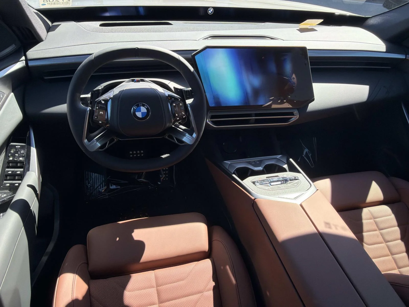 New 2027 Space Silver Metallic BMW 40 xDrive image 8