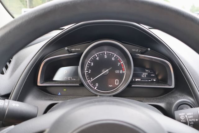 Used 2021 White Mazda Sport image 11
