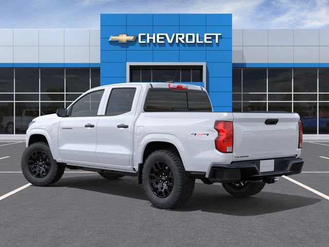 New 2026 Summit White Chevrolet WT image 3