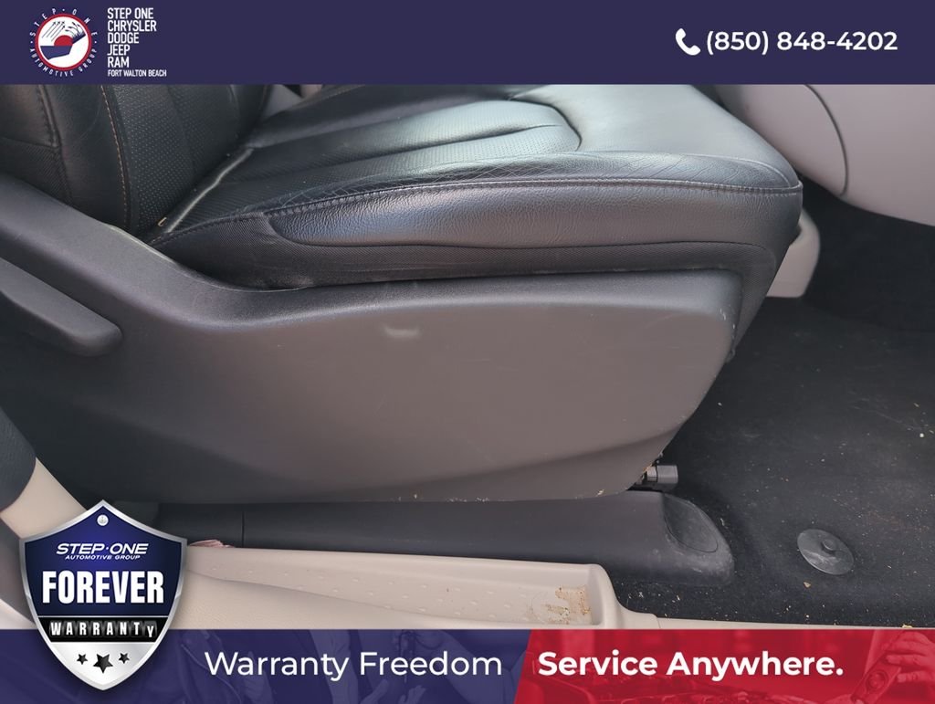 Used 2020 White Chrysler Touring L image 35