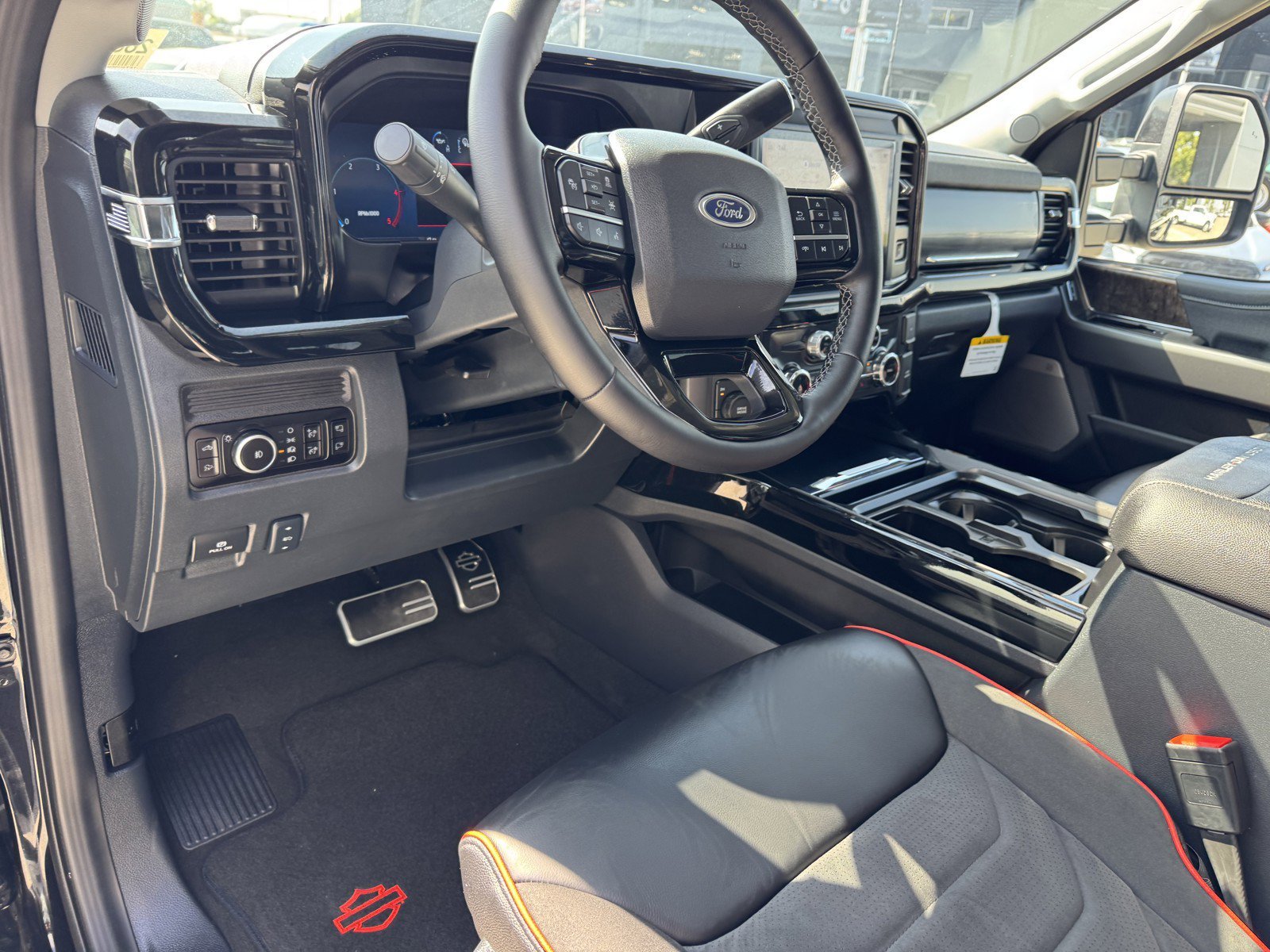 New 2026 Agate Black Metallic Ford F-250® Lariat® image 21