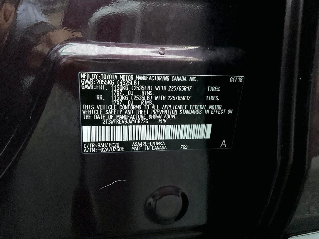 Used 2018 Black Currant Toyota XLE image 34