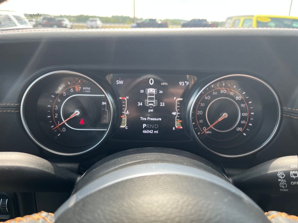 Used 2022 White Jeep Unlimited Sahara High Altitude image 15